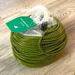 Soft rubber twine